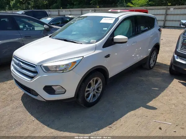 1FMCU0G91HUE30061 2017 FORD ESCAPE - Image 2