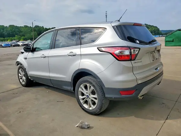 1FMCU0G91HUE43327 2017 FORD ESCAPE - Image 2