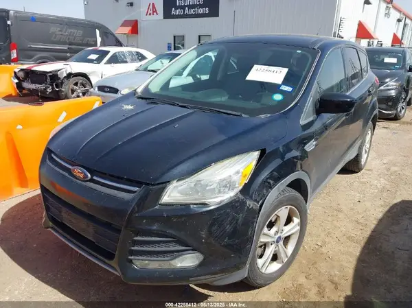 1FMCU0G92GUA54579 2016 FORD ESCAPE - Image 2
