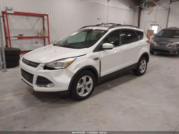 1FMCU0G92GUC42390 2016 FORD ESCAPE - Image 2