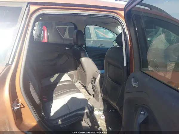1FMCU0G92HUA36052 2017 FORD ESCAPE - Image 8