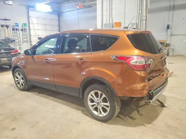 1FMCU0G92HUB16743 2017 FORD ESCAPE - Image 2