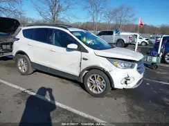 1FMCU0G92HUB72228 2017 FORD ESCAPE