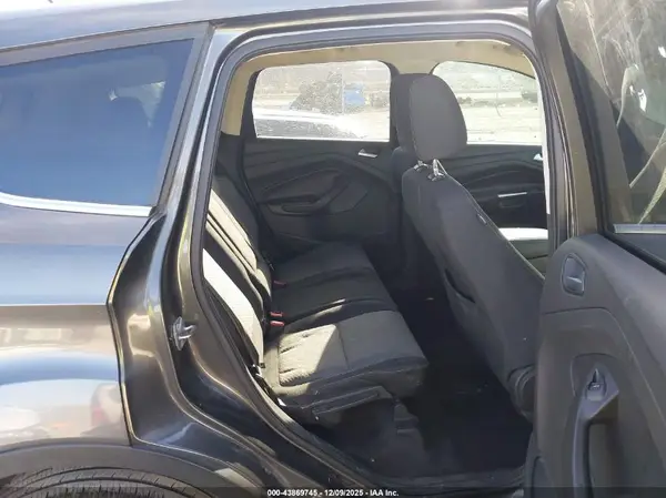 1FMCU0G92HUC03333 2017 FORD ESCAPE - Image 8