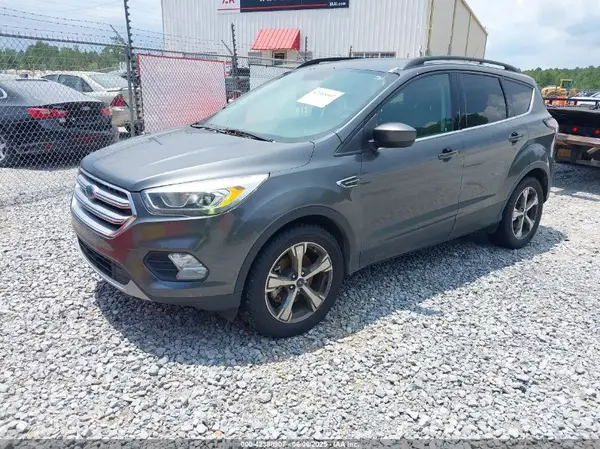 1FMCU0G92HUC72815 2017 FORD ESCAPE - Image 2