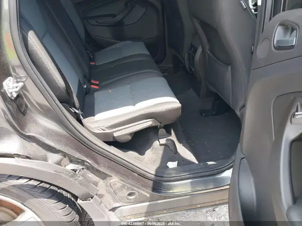 1FMCU0G92HUC72815 2017 FORD ESCAPE - Image 8