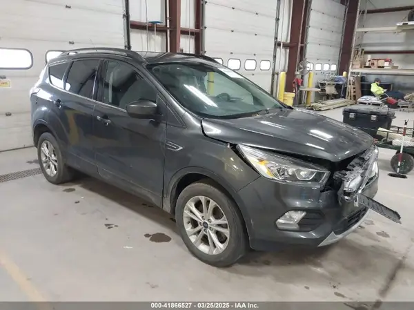 1FMCU0G92HUE10708 2017 FORD ESCAPE - Image 1