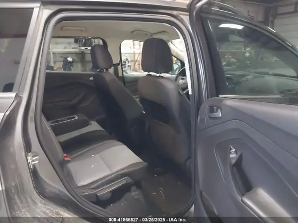 1FMCU0G92HUE10708 2017 FORD ESCAPE - Image 8