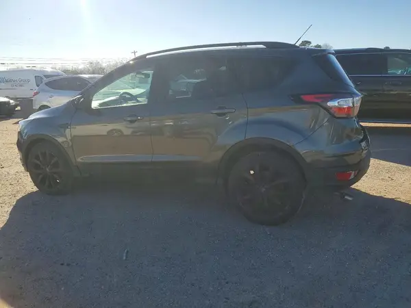 1FMCU0G92HUE62825 2017 FORD ESCAPE - Image 2