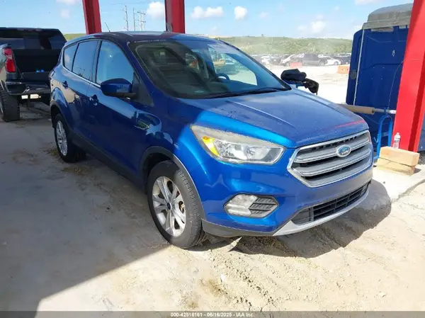 1FMCU0G92HUF04457 2017 FORD ESCAPE - Image 1