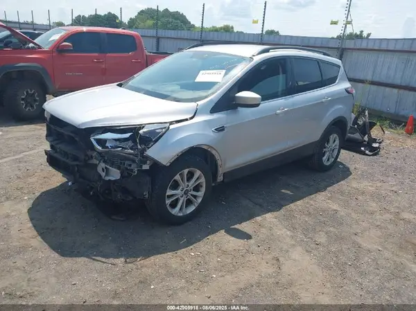 1FMCU0G92JUB48985 2018 FORD ESCAPE - Image 2