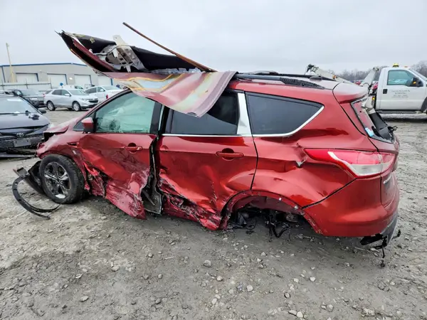 1FMCU0G93GUB31024 2016 FORD ESCAPE - Image 2