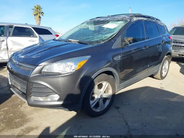 1FMCU0G93GUB38488 2016 FORD ESCAPE - Image 2