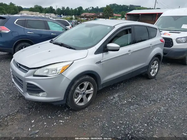 1FMCU0G93GUB89618 2016 FORD ESCAPE - Image 2