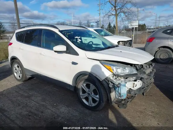 1FMCU0G93GUC75818 2016 FORD ESCAPE - Image 1