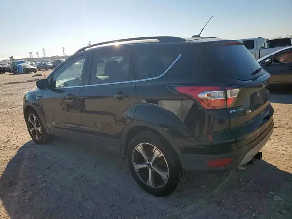 1FMCU0G93HUA22502 2017 FORD ESCAPE - Image 2