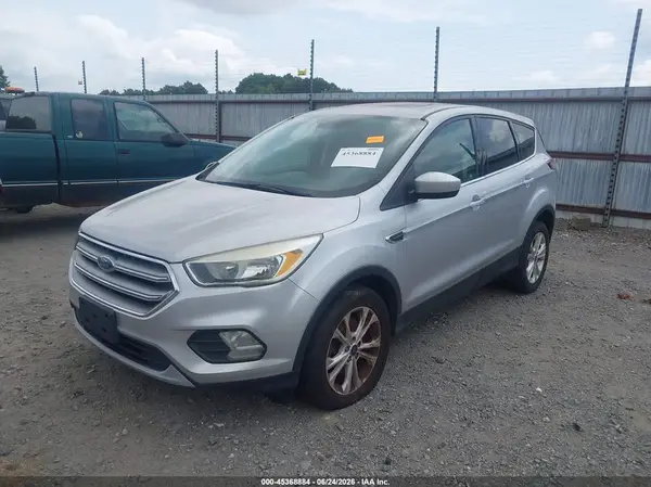 1FMCU0G93HUB04763 2017 FORD ESCAPE - Image 2