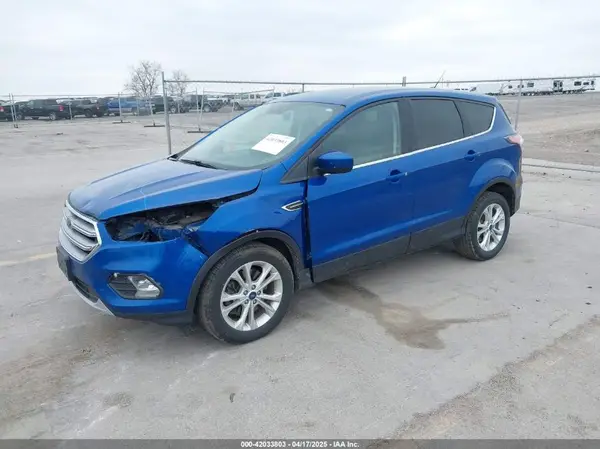 1FMCU0G93HUB18727 2017 FORD ESCAPE - Image 2