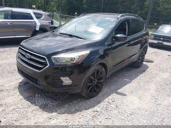 1FMCU0G93HUB86252 2017 FORD ESCAPE - Image 2