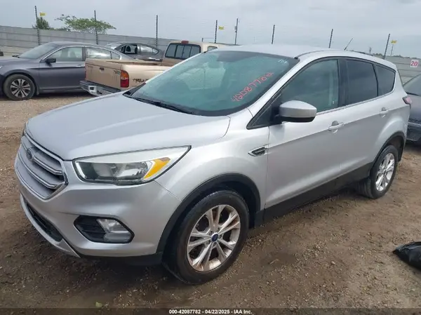 1FMCU0G93HUC99165 2017 FORD ESCAPE - Image 2