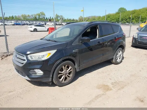 1FMCU0G93HUD08043 2017 FORD ESCAPE - Image 2