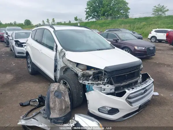 1FMCU0G93HUD70736 2017 FORD ESCAPE - Image 1