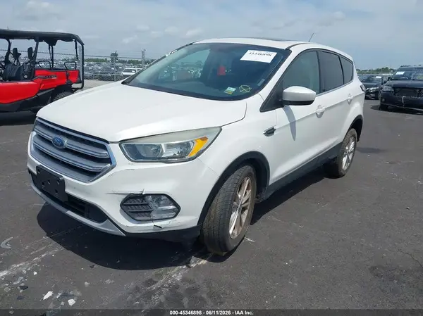 1FMCU0G93HUD93367 2017 FORD ESCAPE - Image 2