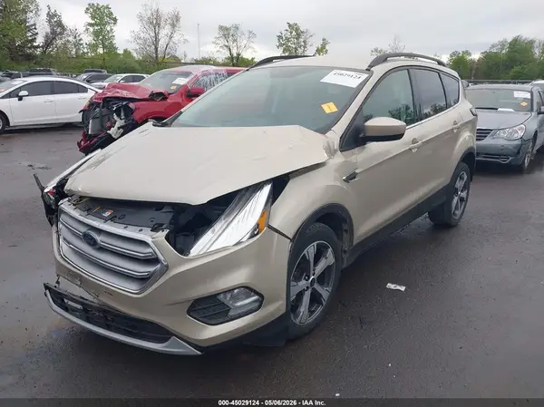 1FMCU0G93HUE57391 2017 FORD ESCAPE - Image 2