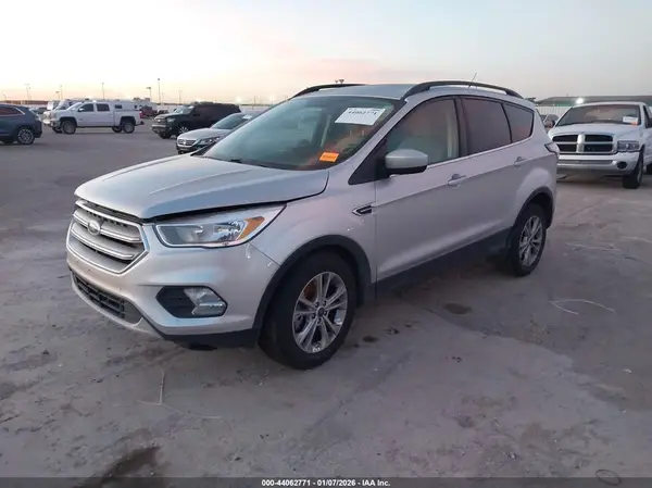 1FMCU0G93JUB49000 2018 FORD ESCAPE - Image 2