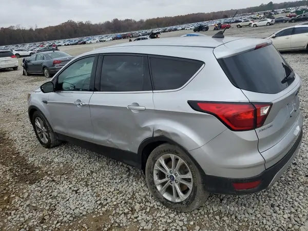 1FMCU0G93KUB66512 2019 FORD ESCAPE - Image 2