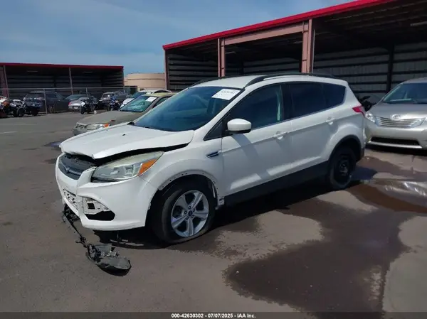 1FMCU0G94GUA12253 2016 FORD ESCAPE - Image 2