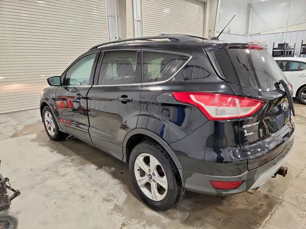 1FMCU0G94GUA24094 2016 FORD ESCAPE - Image 2