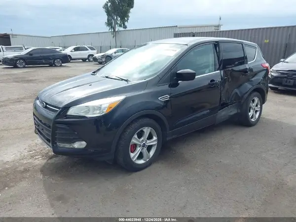 1FMCU0G94GUA54762 2016 FORD ESCAPE - Image 2