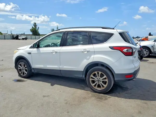 1FMCU0G94HUA33119 2017 FORD ESCAPE - Image 2
