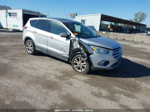 1FMCU0G94HUB04450 2017 FORD ESCAPE - Image 1
