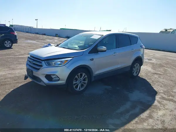1FMCU0G94HUB04450 2017 FORD ESCAPE - Image 2