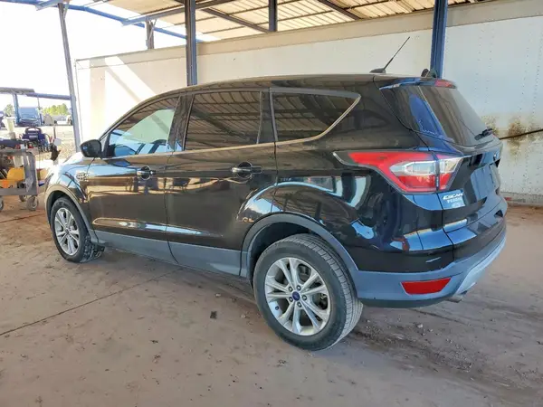1FMCU0G94HUB31146 2017 FORD ESCAPE - Image 2
