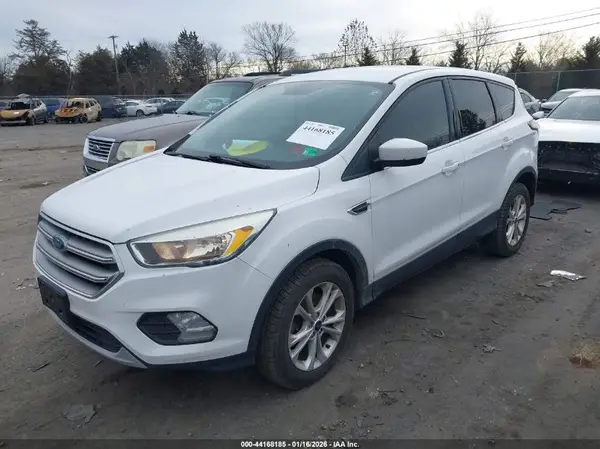 1FMCU0G94HUB31227 2017 FORD ESCAPE - Image 2