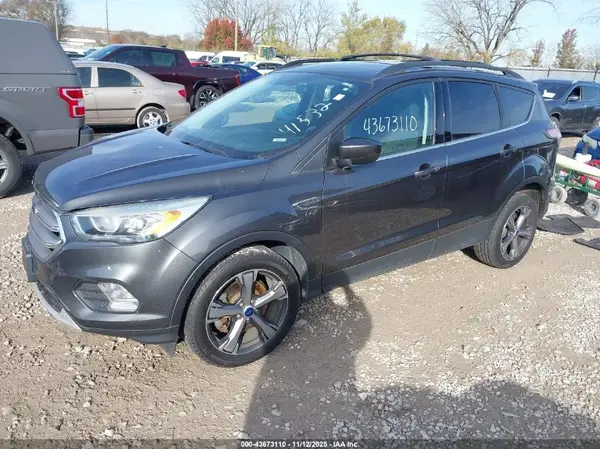 1FMCU0G94HUB41532 2017 FORD ESCAPE - Image 2
