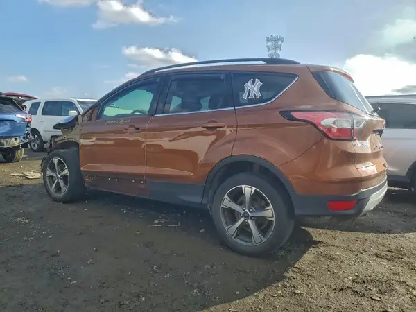 1FMCU0G94HUB49324 2017 FORD ESCAPE - Image 2