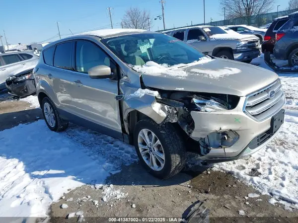 1FMCU0G94HUB72375 2017 FORD ESCAPE - Image 1