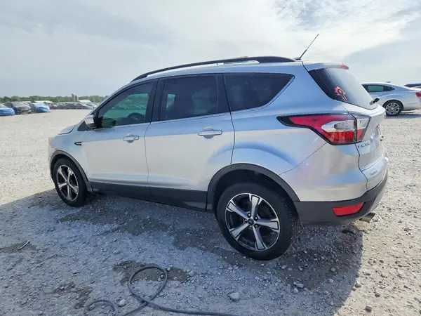 1FMCU0G94HUB84476 2017 FORD ESCAPE - Image 2