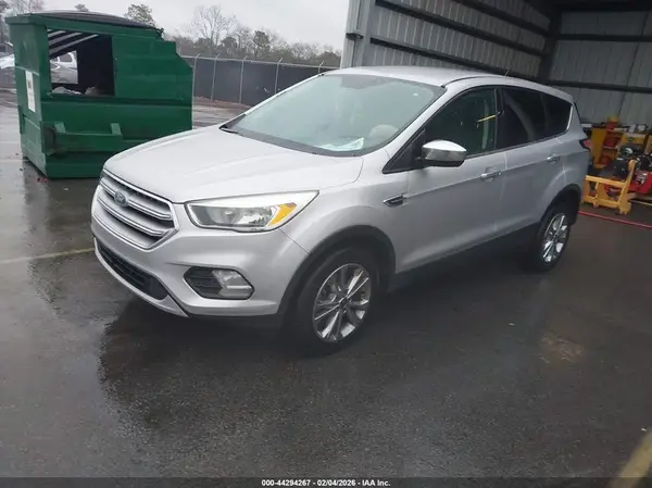 1FMCU0G94HUC88742 2017 FORD ESCAPE - Image 2