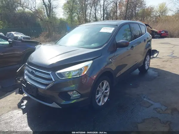 1FMCU0G94HUD35994 2017 FORD ESCAPE - Image 2