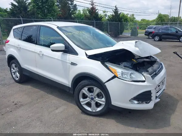 1FMCU0G95GUC85752 2016 FORD ESCAPE - Image 1