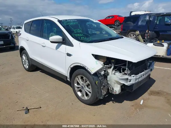 1FMCU0G95HUA32691 2017 FORD ESCAPE - Image 1