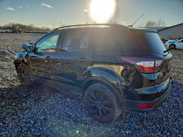 1FMCU0G95HUA47014 2017 FORD ESCAPE - Image 2