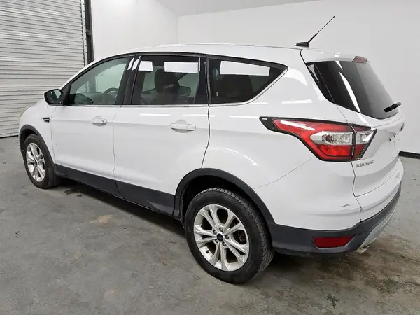 1FMCU0G95HUA62838 2017 FORD ESCAPE - Image 2