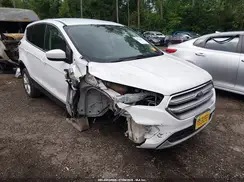 1FMCU0G95HUA69661 2017 FORD ESCAPE