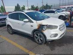1FMCU0G95HUA80613 2017 FORD ESCAPE